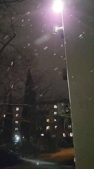 В Севастополе снова снежок