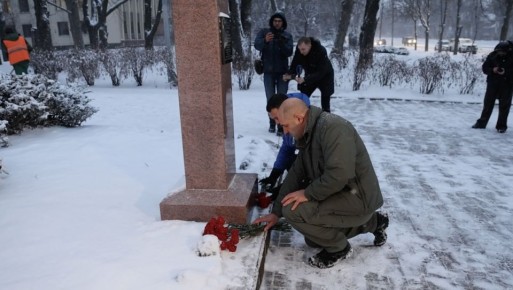 В ДНР почтили память защитников Донецкого аэропорта