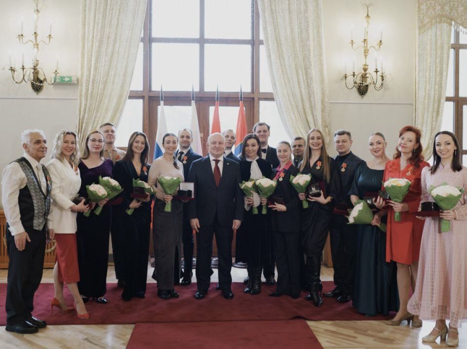 В Севастополе торжественно отметили первый общероссийский День артиста