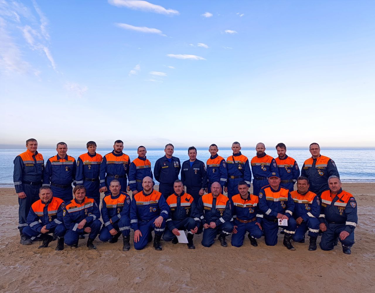 Спасателей Севастополя наградили за верность делу