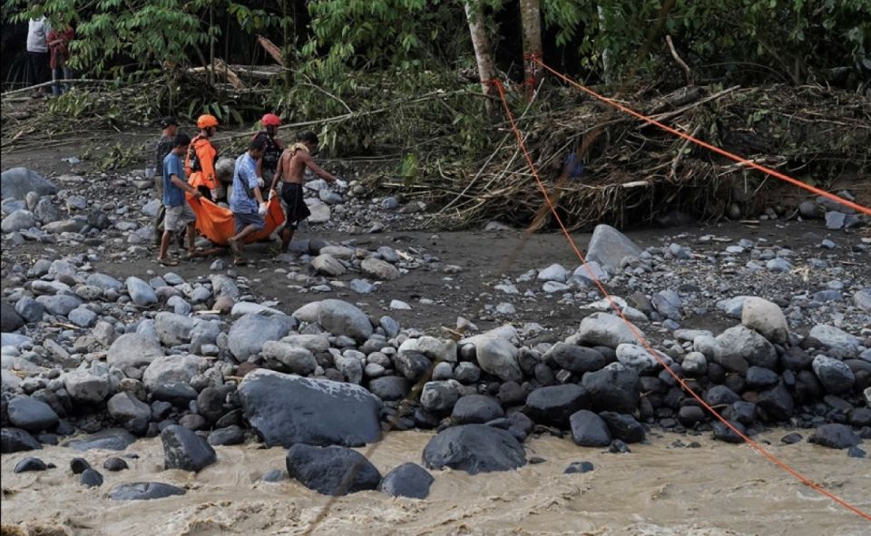 �������� � ���������: 82 �������� ������� ��� �����