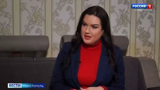 Руководитель севастопольской общественной организации «Жители блокадного Ленинграда» Людмила Терентьева, чья мама, Мария Фоминична Ильина, сумела выжить в осажденном городе, рассказала нашей съемочной группе о своих...