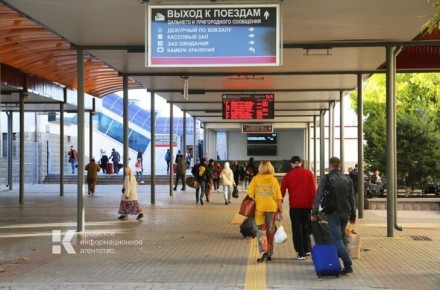 Поезда в Крым и из Крыма задерживаются на несколько часов