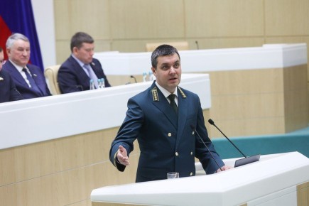 Екатерина Алтабаева: На пленарном заседании Совета Федерации в ходе «правительственного часа» выступил руководитель Рослесхоза Иван Васильевич Советников