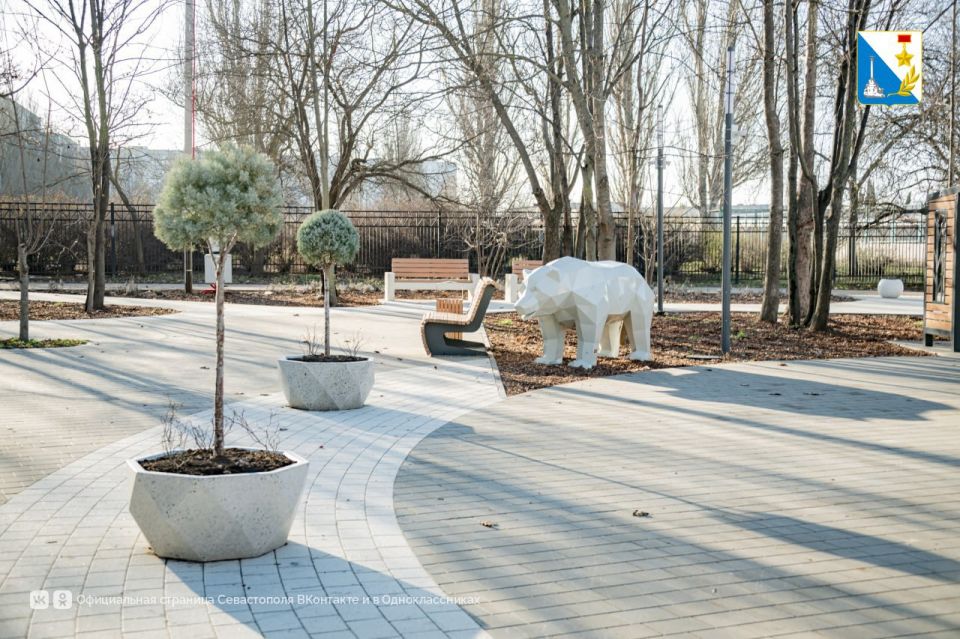 У детсада № 127 на проспекте Генерала Острякова построили новый сквер