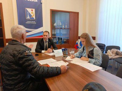 Константин Пирогов провёл приём граждан