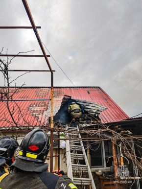 Пожар в частном доме в Севастополе ликвидирован