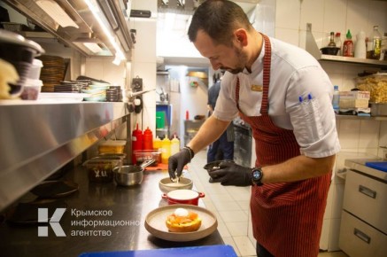 Эксперт рассказал, грозит ли ресторанный коллапс Севастополю