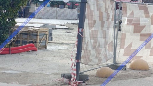 На площади 50-летия СССР укладывают новые плиты