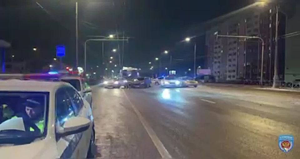 В массовом ДТП на улице Комбрига Потапова пострадавших нет