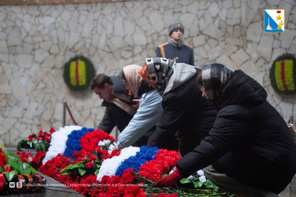 Севастопольские студенческие отряды приняли участие в масштабной акции «Поклонимся великим тем годам!»