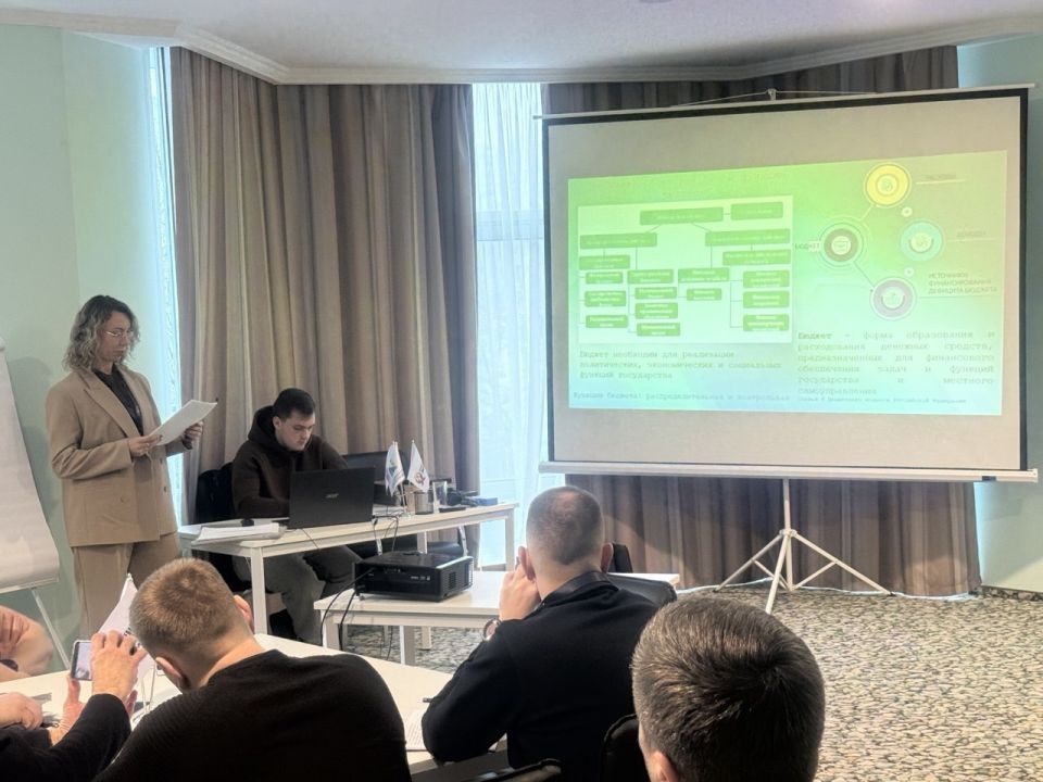 В городе стартовал второй очный модуль обучения участников программы «Севастополь - город Героев»