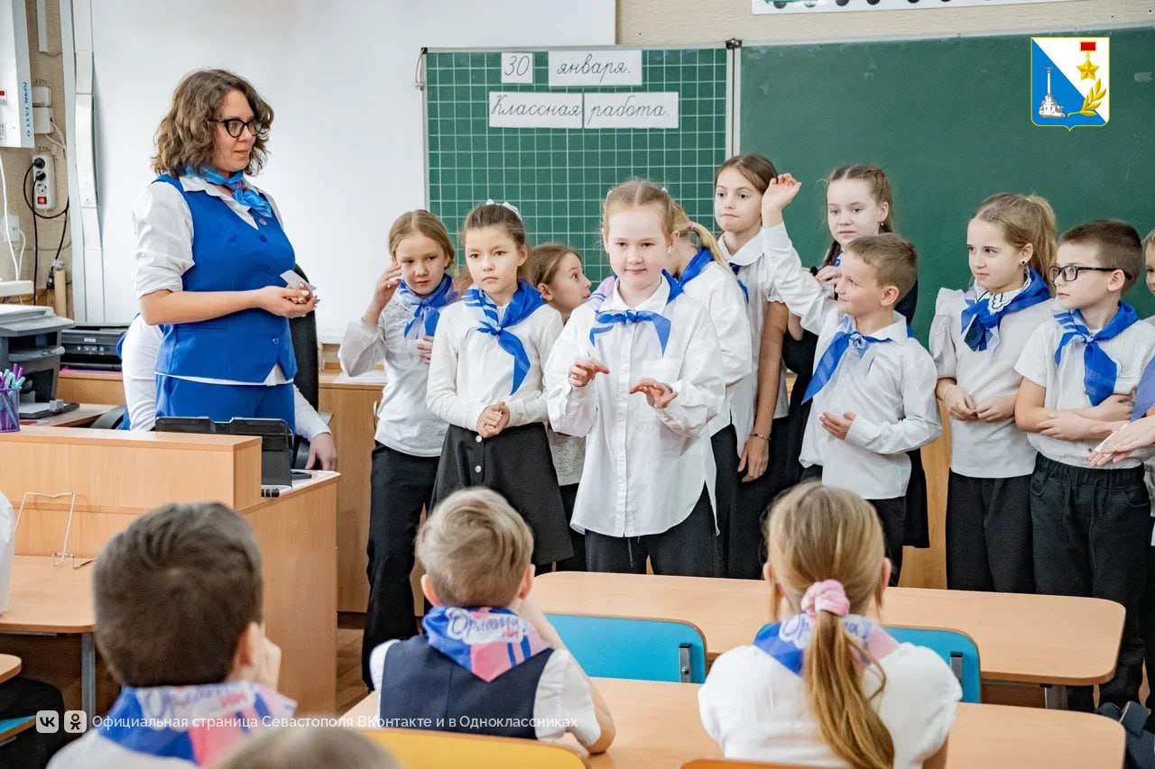 Служба занятости Севастополя знакомит школьников с профессиями