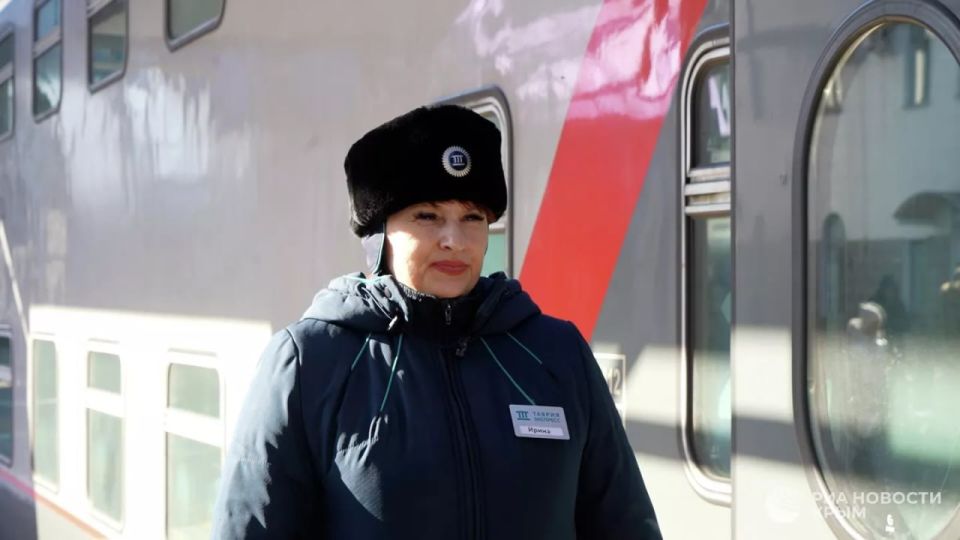 Шесть поездов в сообщении с Крымом все еще задерживаются в пути