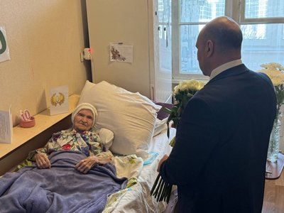 �������� ������ ��������� �������� ����� � ����� � ������� �������