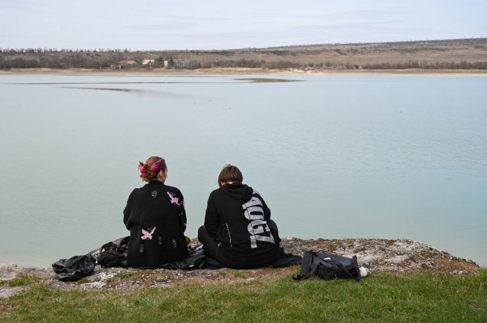 � ������ ���� � �������� ������������� ��������� ����� 76 ��� ���