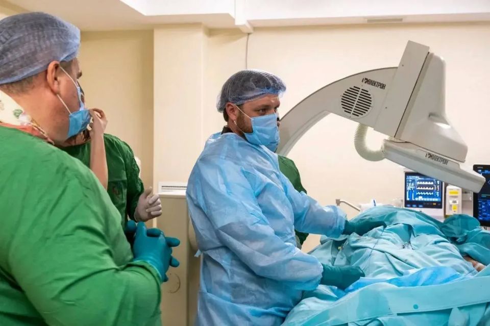 ����� ������� ����������� ������� � �����