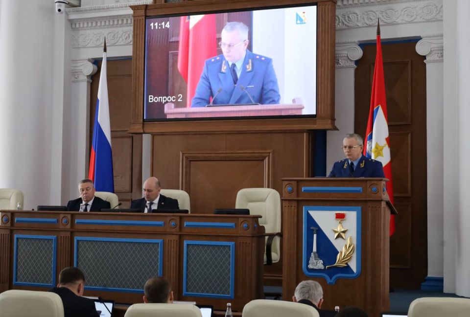 � ����������� ��������� ���� ������ �����-�������