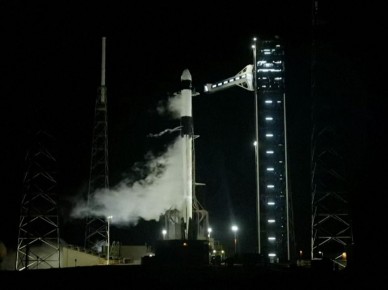 ����������� ������� Crew Dragon ��������� � ���