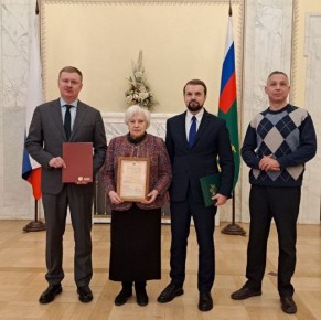 В Санкт-Петербурге вручили новый устав Фонду им. А.Ф. Кони