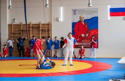 Алексей Ярусов поздравил участников соревнований по самбо