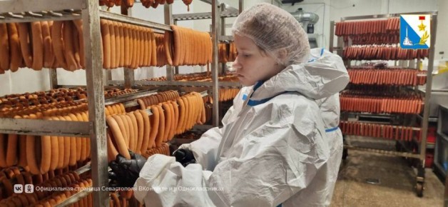 Севастопольские производители нарастили выпуск колбас благодаря господдержке