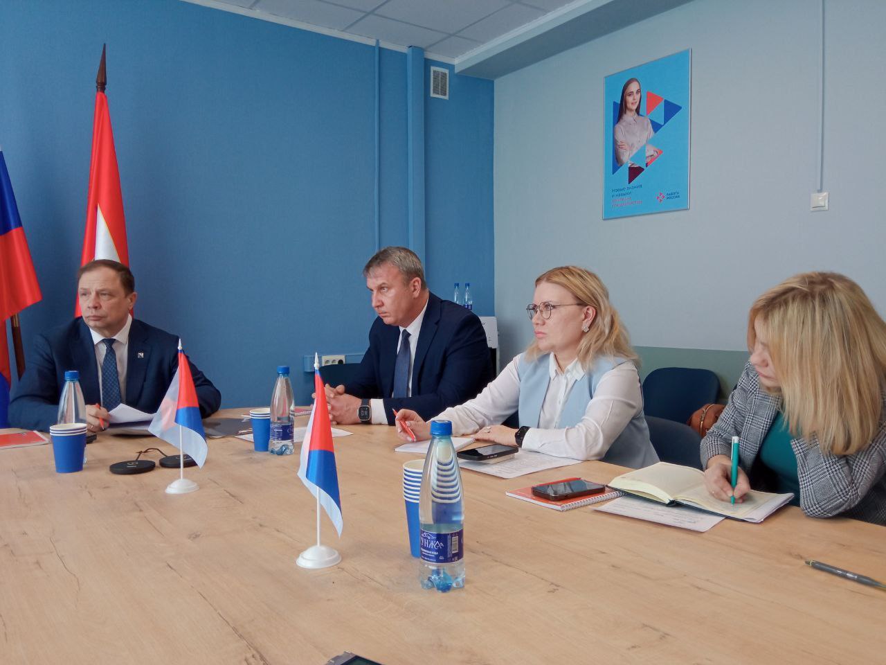 Александр Кулагин: Первое в этом году выездное заседание Постоянного комитета по здравоохранению, социальной политики и поддержки семьи Законодательного Собрания города Севастополя провели в Центр занятости населения города...