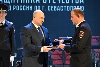 Владимир Немцев принял участие в торжественном мероприятии УМВД Севастополя