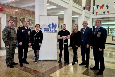 Инна Гончарова приняла участие во встрече школьников с военнослужащими