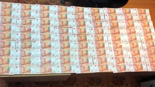 По разным схемам: севастопольцы отдали аферистам 6 млн за четыре дня