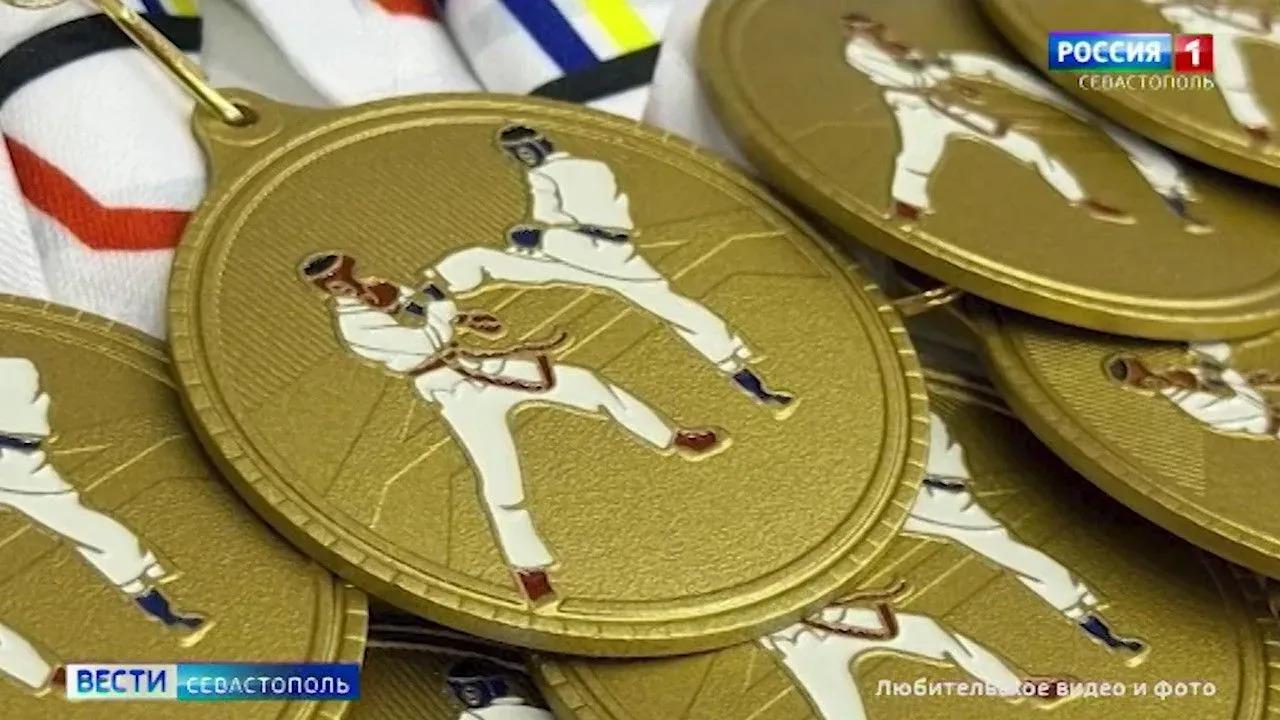 В Севастополе в память о Никите Мечтанове провели соревнования по тхэквондо