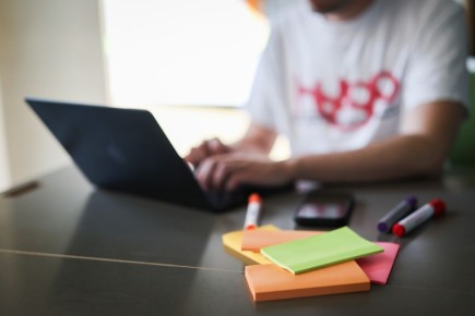 Цены на маркетплейсах будут отображаться одинаково