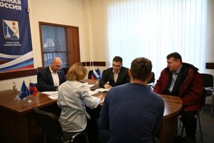 Владимир Немцев встретился с избирателями