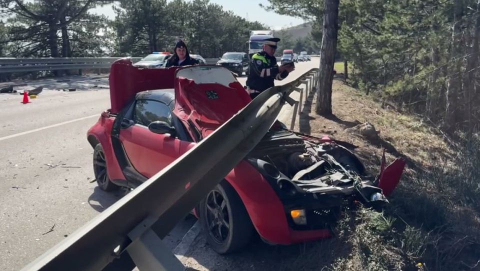 Три человека пострадали в ДТП на ЮБК