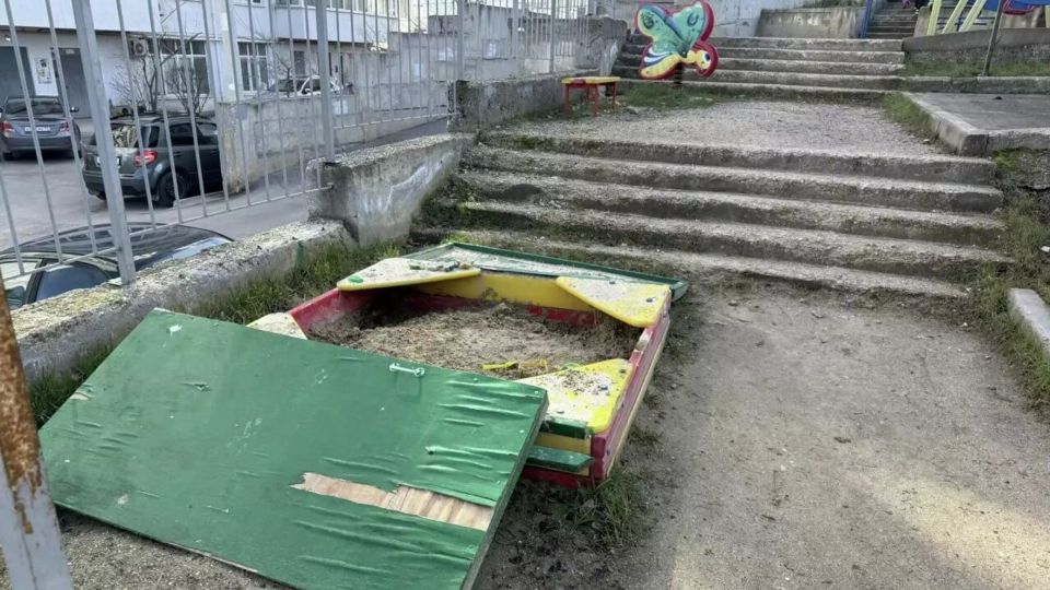 В Севастополе выявили опасные игровые площадки