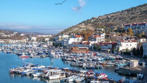 В Севастополе громко - что происходит