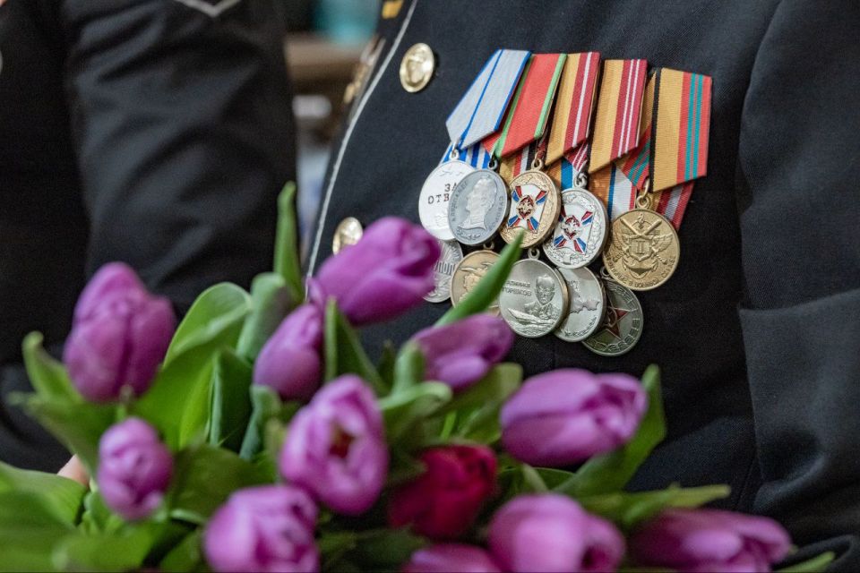 "Фронт крепок, когда за ним стоит надежный тыл