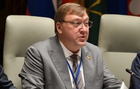 ЮРПА. Владимир Немцев поздравляет с днём рождения Председателя Законодательного Собрания Ростовской области Александра Ищенко