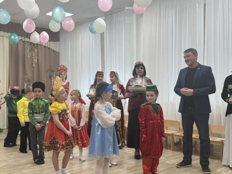 Глава Качинского муниципального округа принял участие в праздновании Навруза — традиционного крымско-татарского праздника весны и обновления!