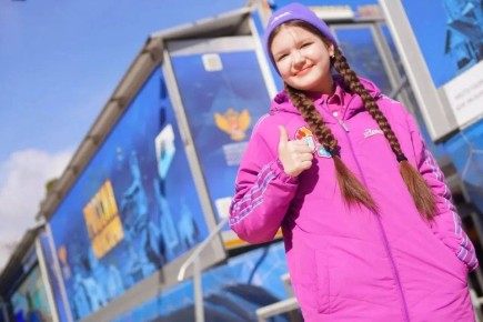 Мобильный парк «Россия — Моя история» прибыл в Международный детский центр «Артек»