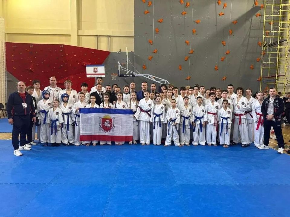 Сборная Крыма по тхэквондо стала лучшей в ЮФО