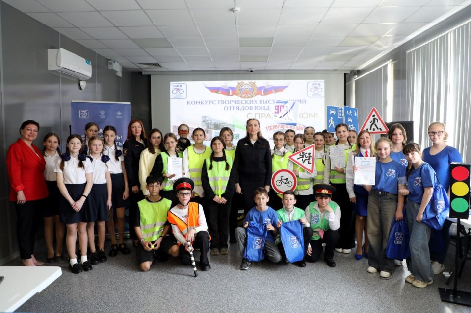 ��������������� �������������� ������� ������� � ������������ �������� ���, ����������� 90-����� ����������������