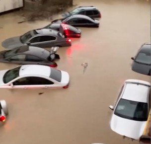 В Махачкале ввели режим ЧС из-за наводнения