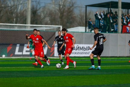 «Севастополь» разгромил «Зарю» в Каменск-Шахтинске
