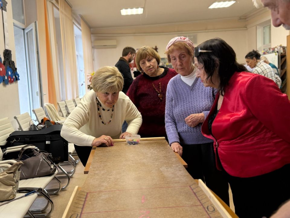 Настольный теннис, корнхол, новус, шаффлборд - нет, это не расписание секций в новом спорткомплексе