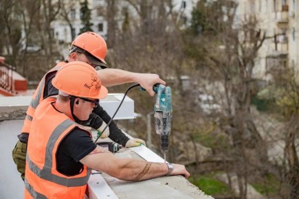 В Севастополе отремонтируют 75 крыш в этом году