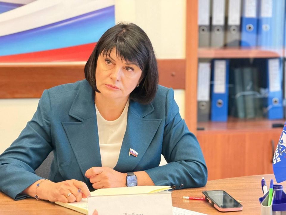 Татьяна Лобач: На площадке Региональной общественной приёмной Председателя Партии «Единая Россия» Д.А.Медведева проведён плановый приём граждан по вопросам жилищнокоммунального хозяйства