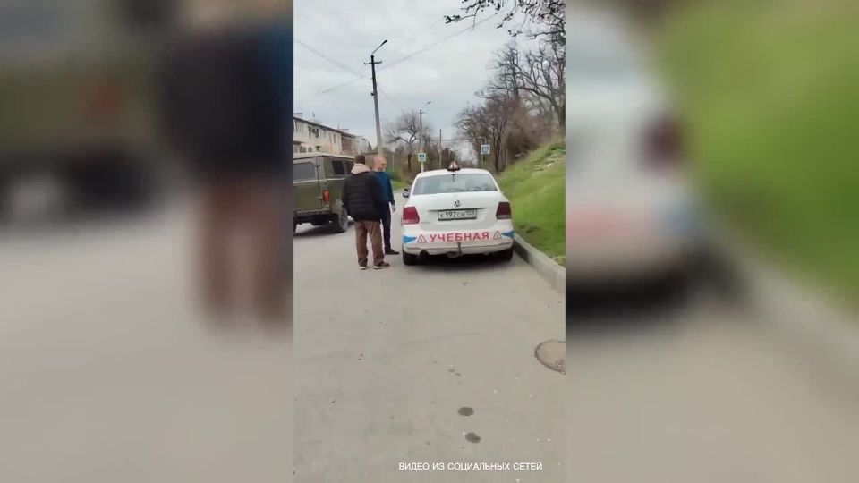 В Севастополе оштрафовали автоинструктора за нарушение ПДД