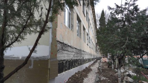 Капитальный ремонт школы №28 в посёлке ГРЭС выполнили на 40%