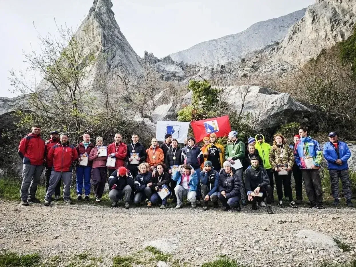 Спасатели обеспечили безопасность Кубка по альпинизму в Севастополе
